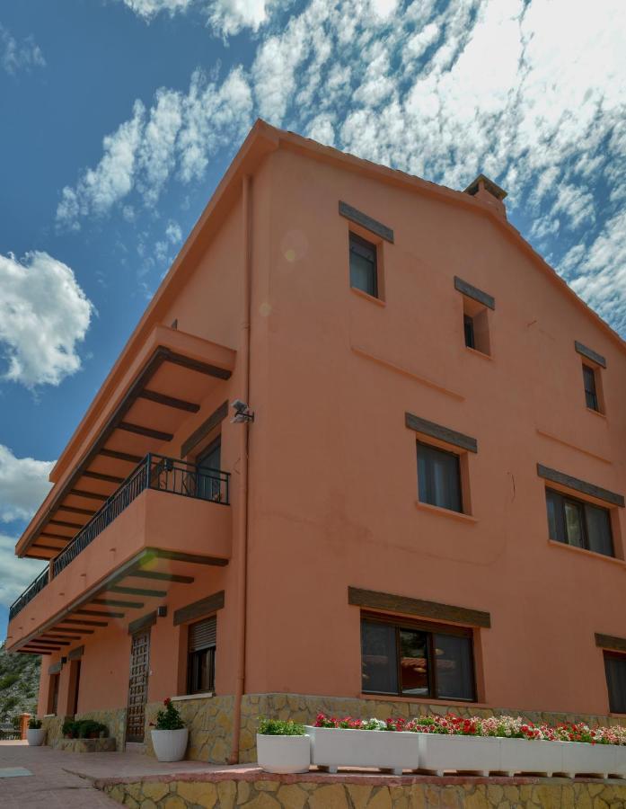 Bed and Breakfast La Casita De El Cuervo Екстер'єр фото